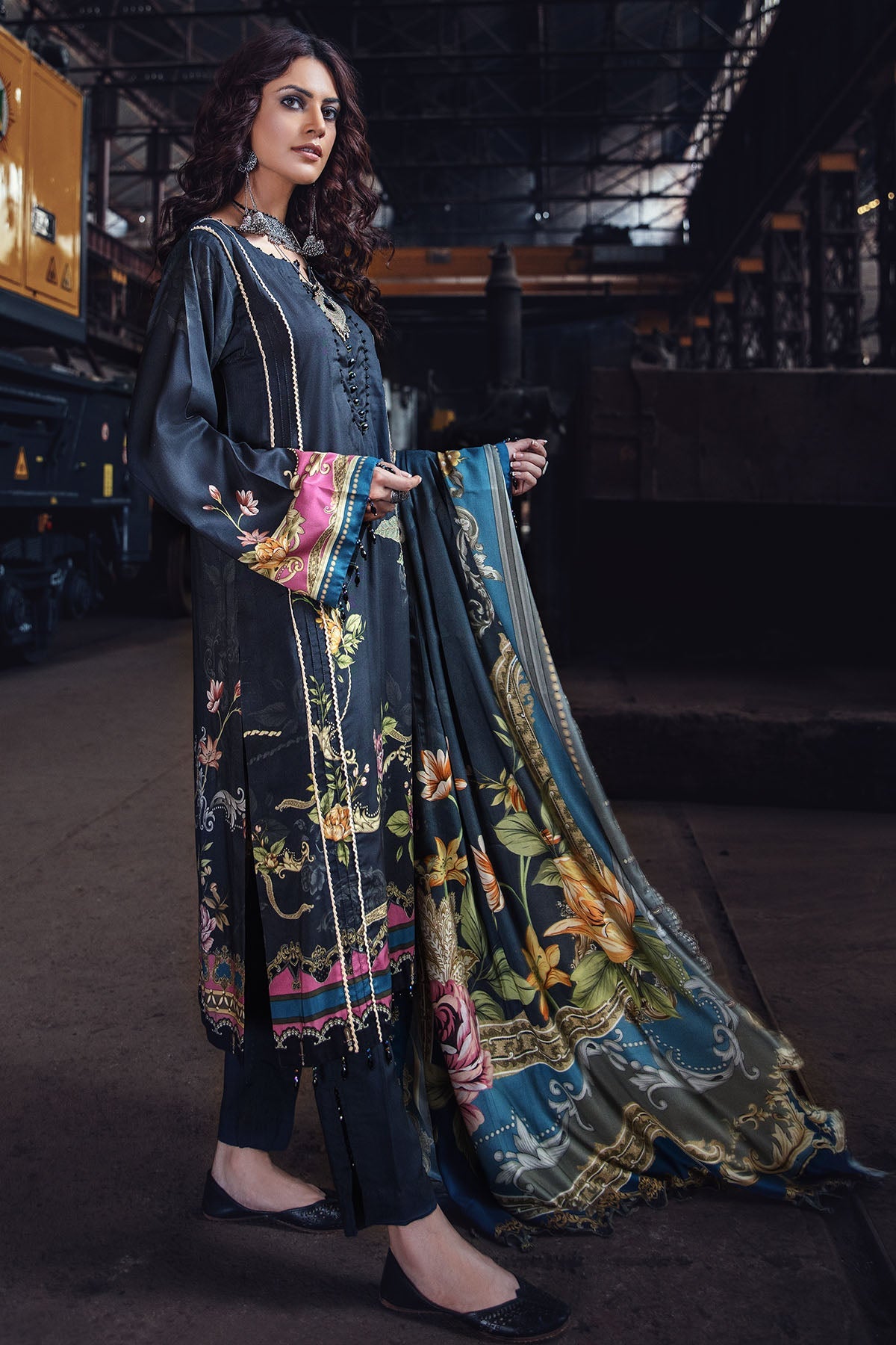 2570-CHARCOAL DIGITAL PRINTED LINEN UNSTITCHED