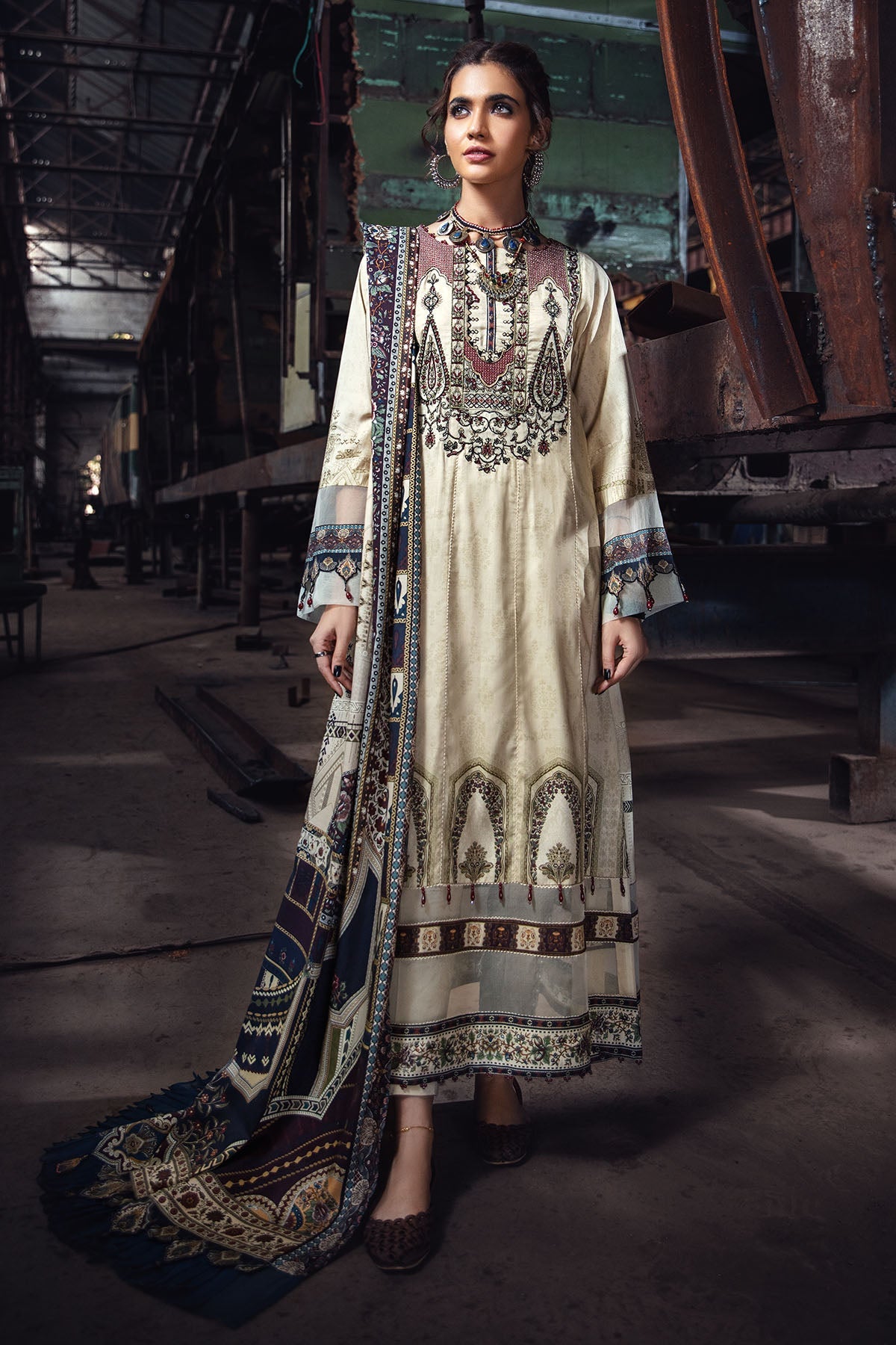 2563-OYSTER DIGITAL PRINTED LINEN UNSTITCHED