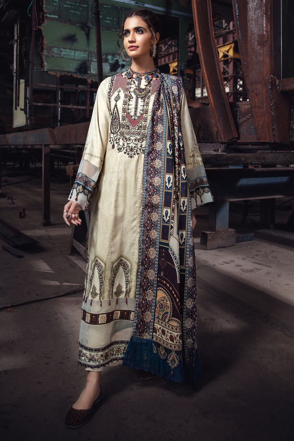 2563-OYSTER DIGITAL PRINTED LINEN UNSTITCHED