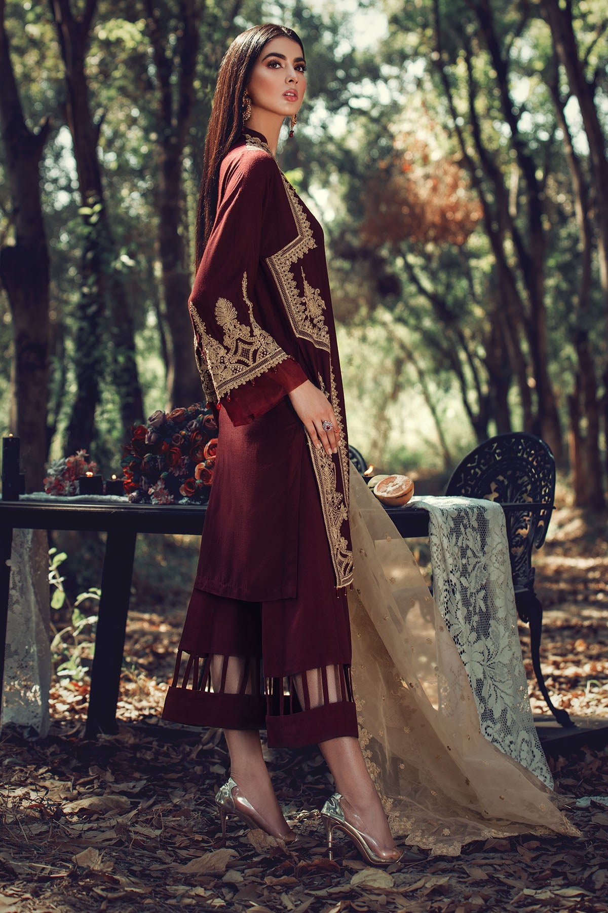 2708-BURGOGNE EMBROIDERED LINEN UNSTITCHED