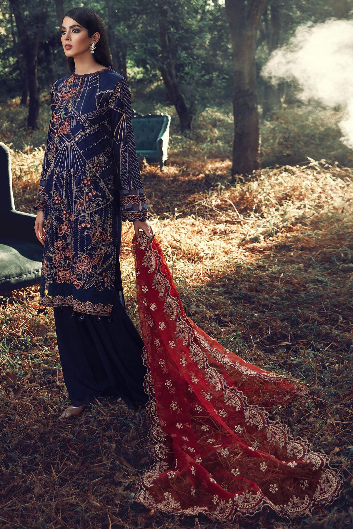 2699-LAPIS-LAZULI EMBROIDERED LINEN UNSTITCHED