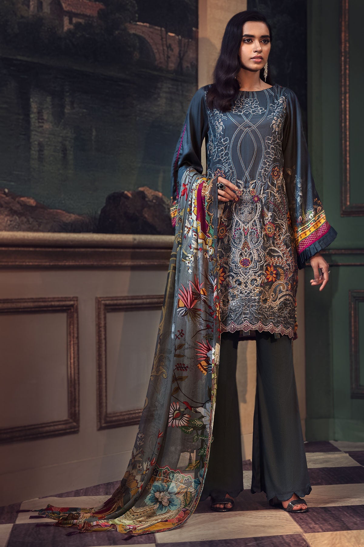 2667-FOSSIL EMBROIDERED COTTON SATIN UNSTITCHED