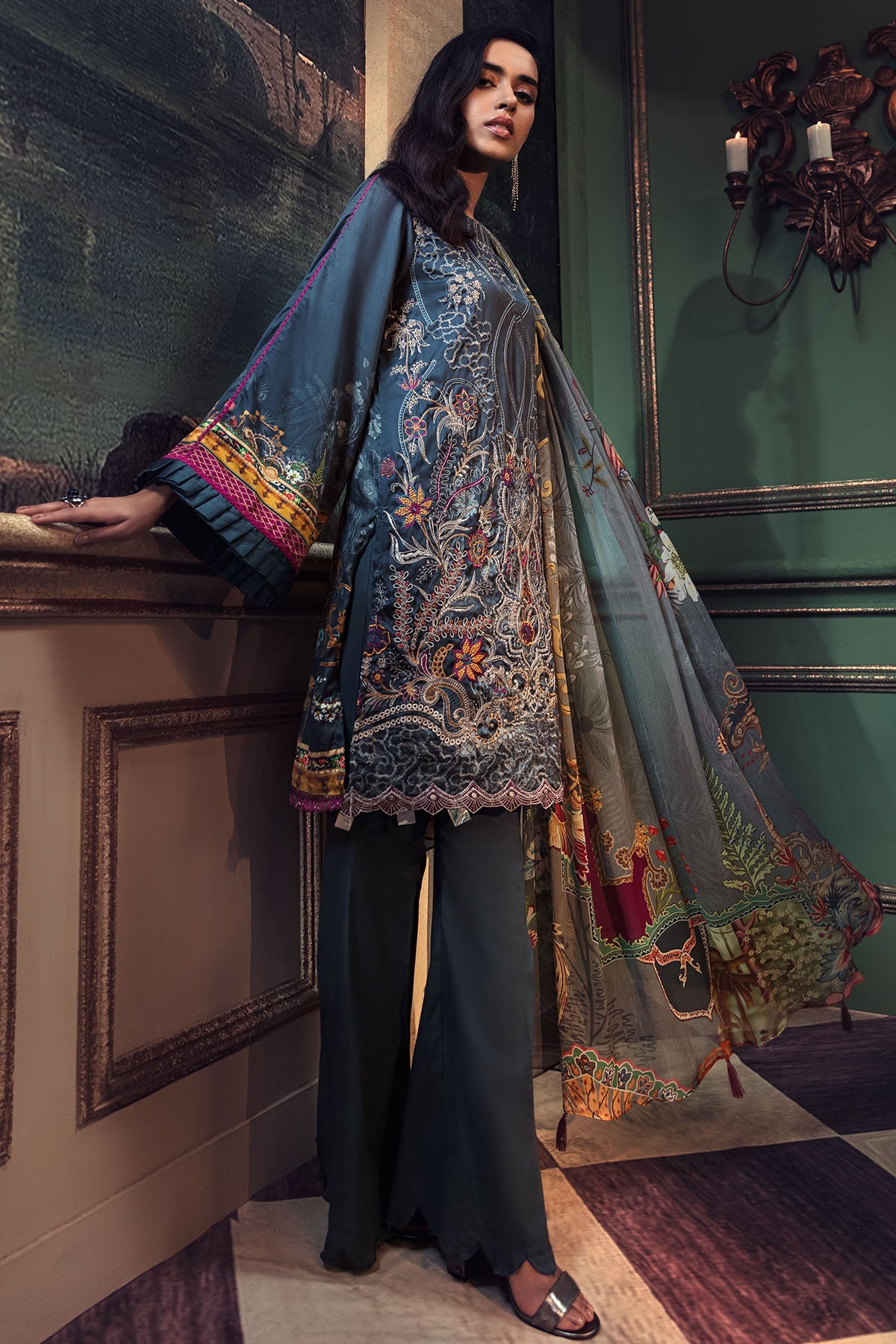 2667-FOSSIL EMBROIDERED COTTON SATIN UNSTITCHED