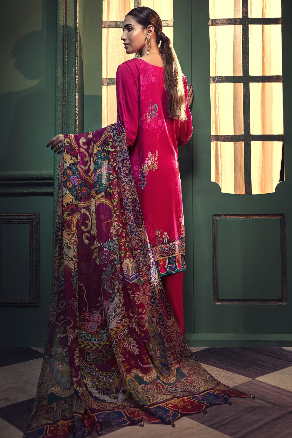2666-FUCHSIA EMBROIDERED COTTON SATIN UNSTITCHED