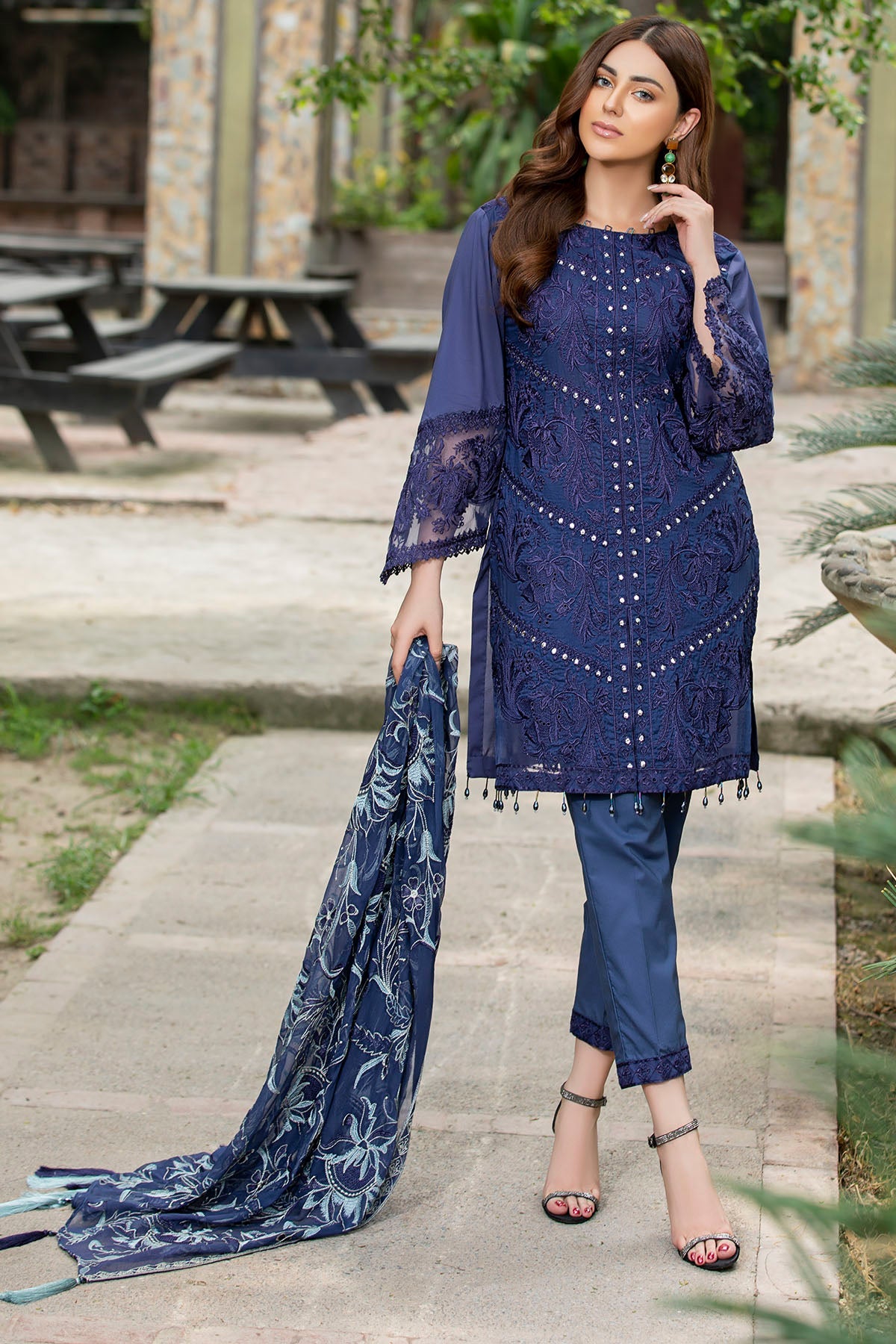 2594-MIDNIGHT EMBROIDERED LAWN UNSTITCHED