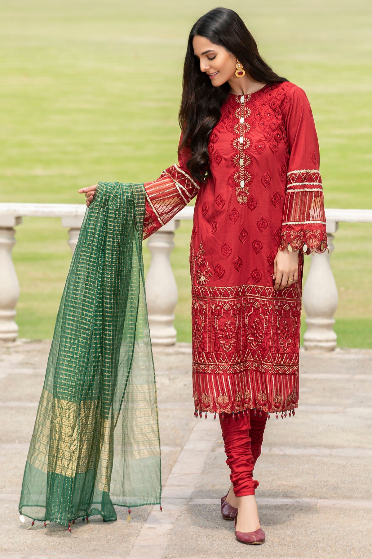 2588-GARNET EMBROIDERED LAWN UNSTITCHED