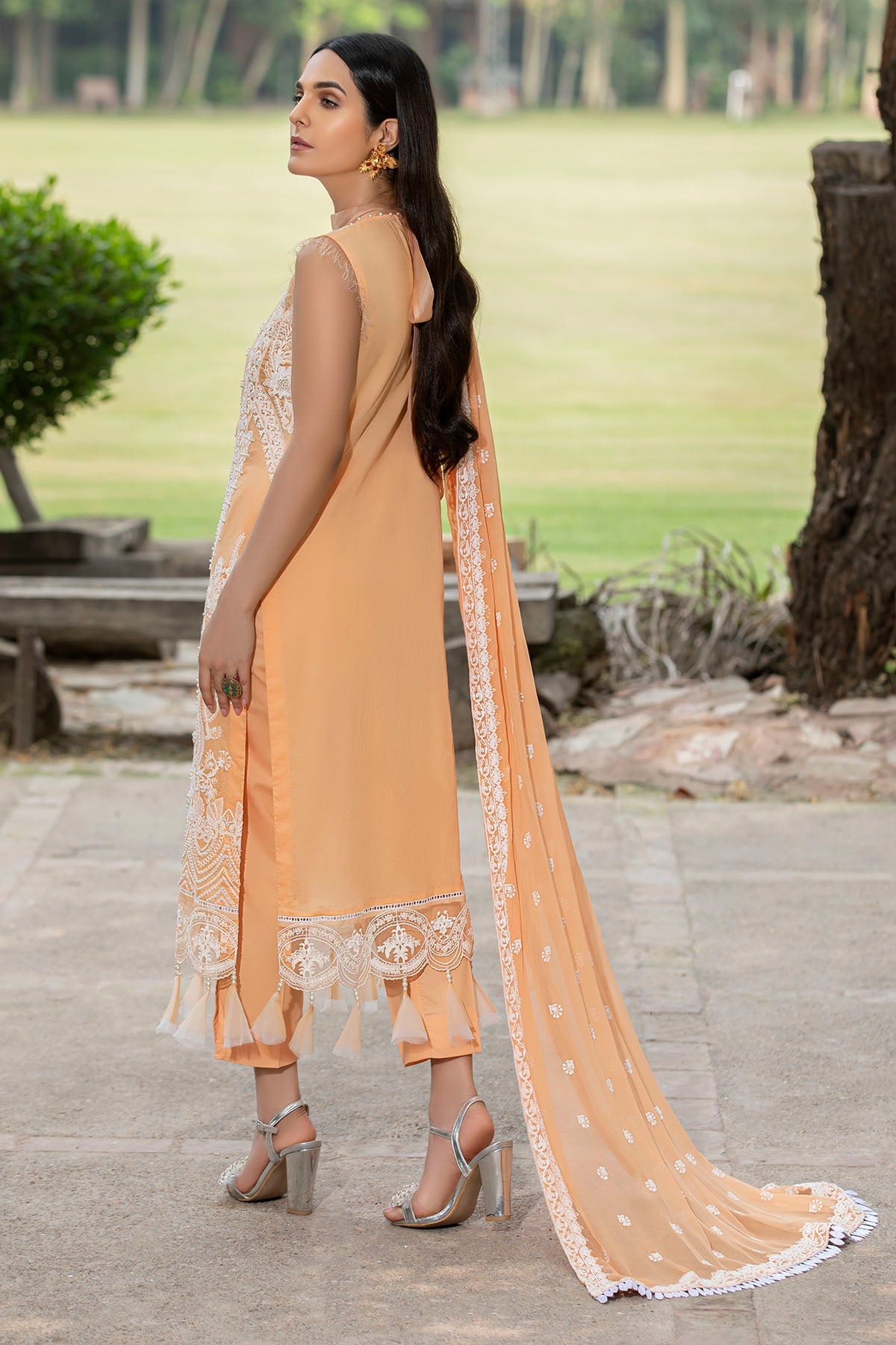 2584-BRANDY-PUNCH EMBROIDERED LAWN UNSTITCHED