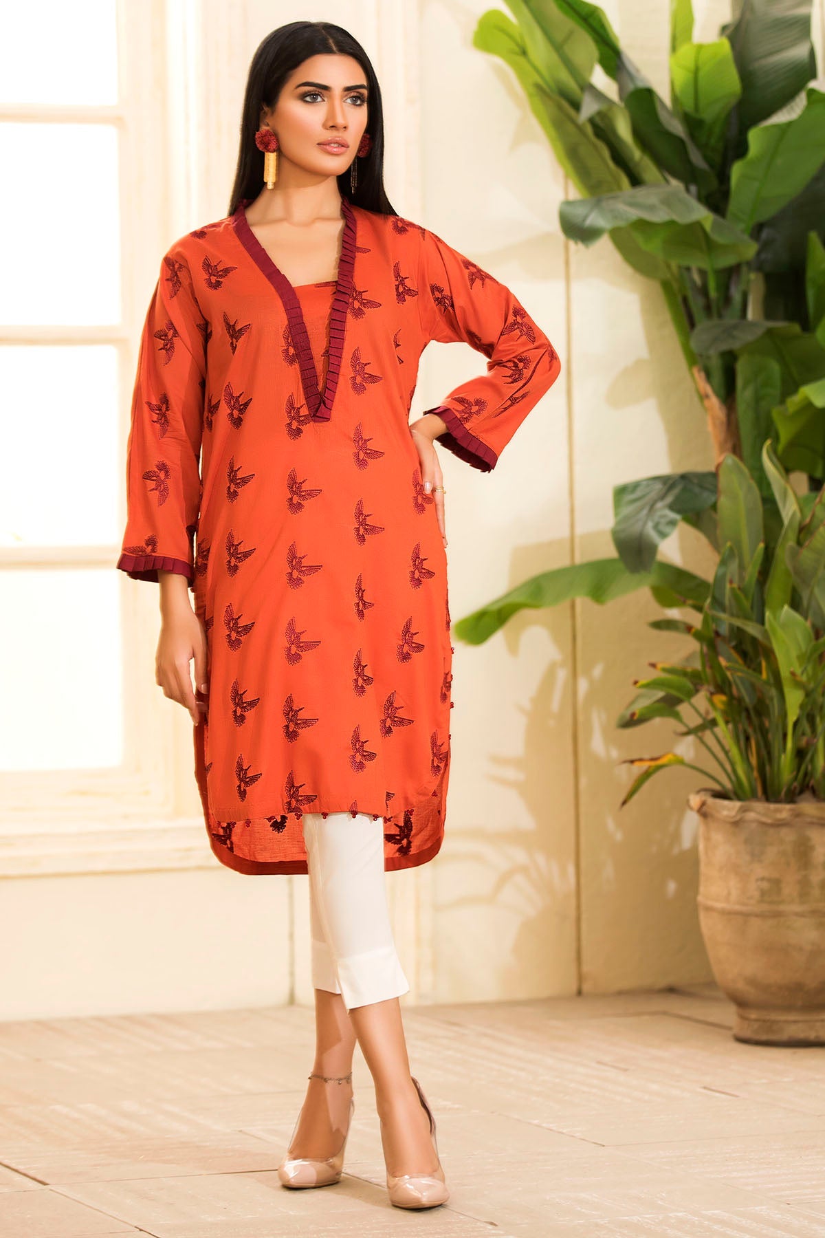 2482-ORANGE EMBROIDERED LAWN STITCHED