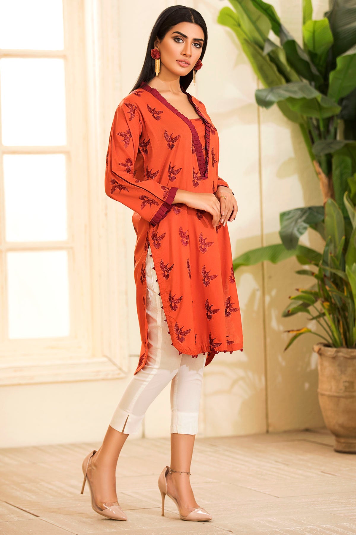 2482-ORANGE EMBROIDERED LAWN STITCHED