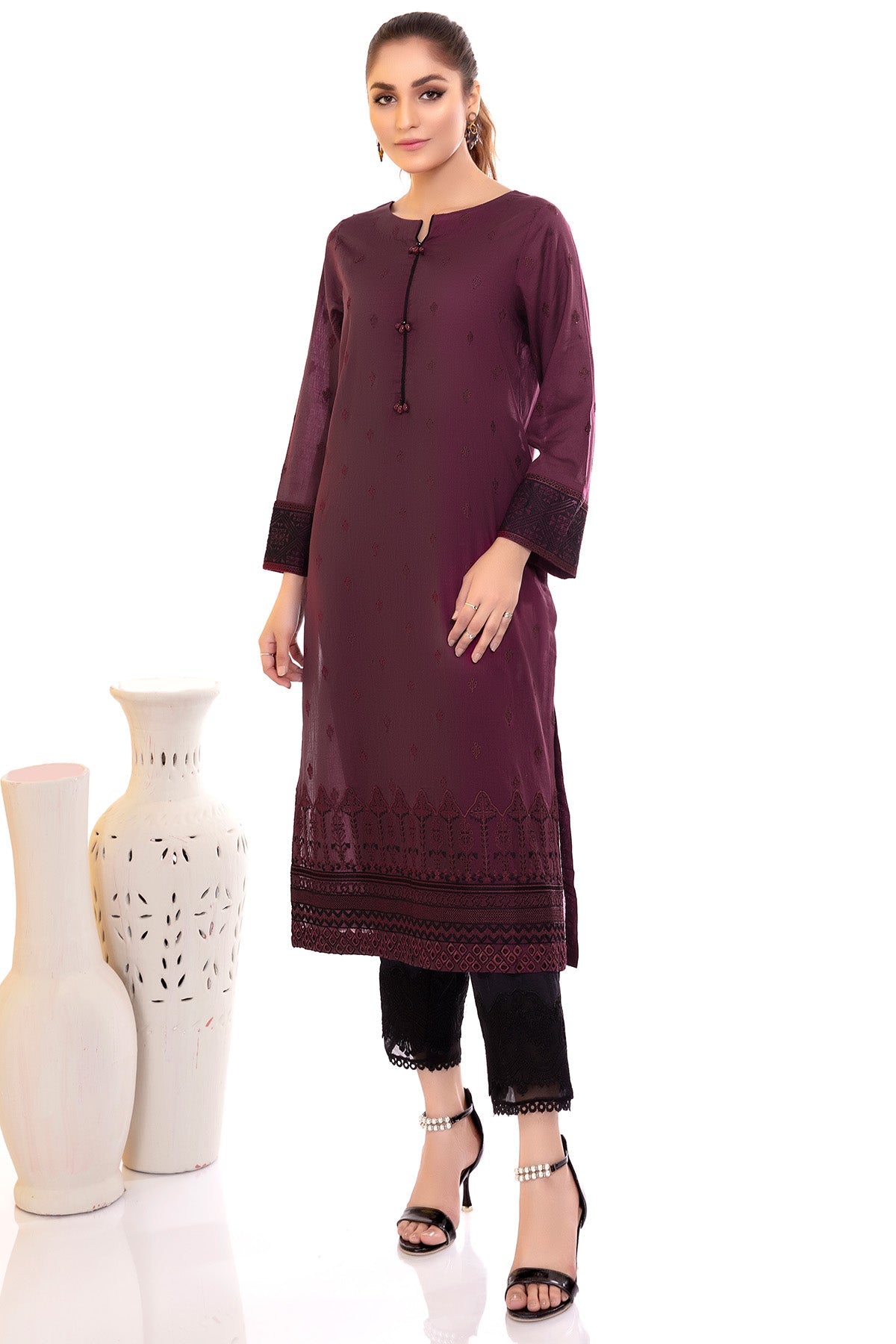2505-ROYA EMBROIDERED LAWN STITCHED