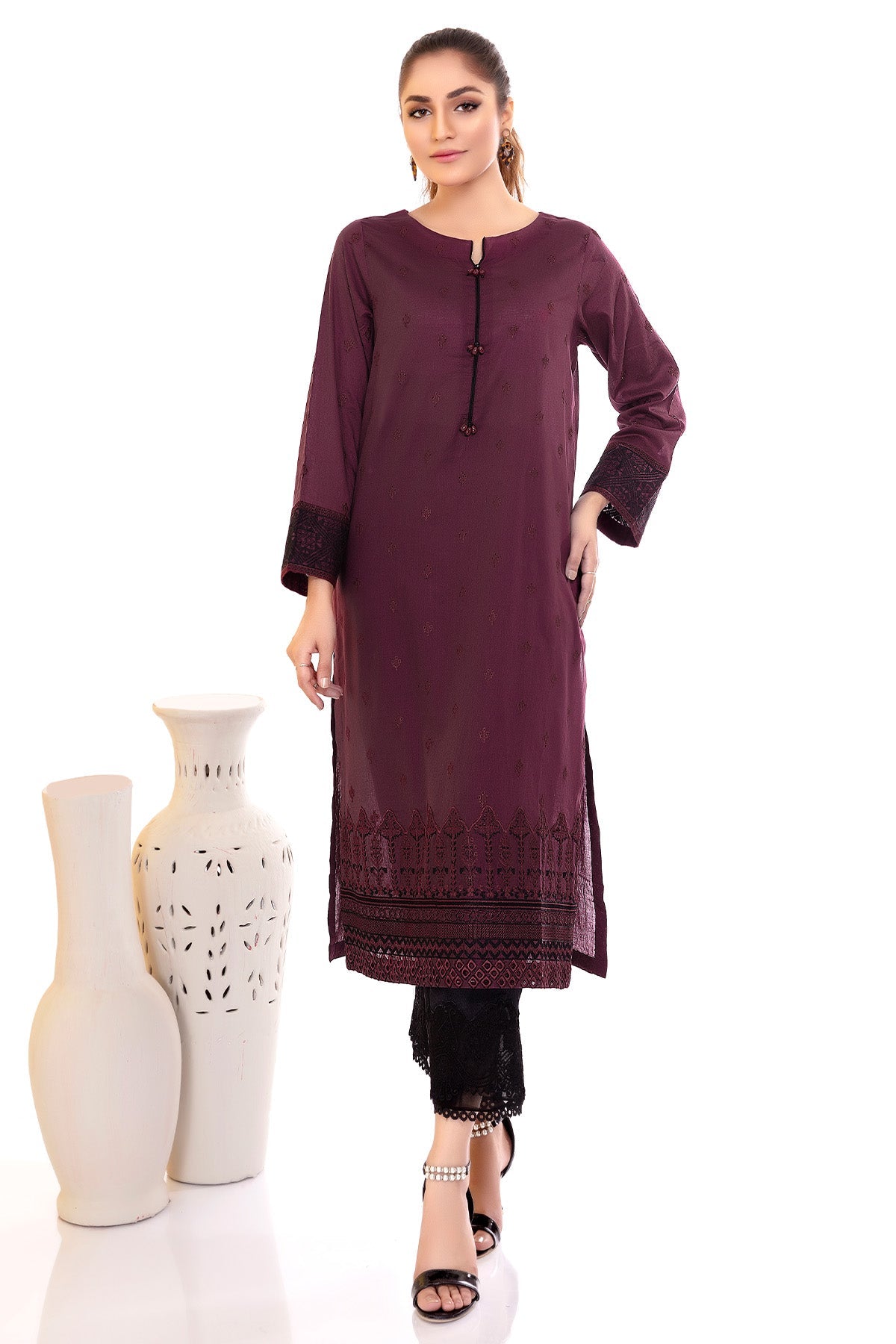 2505-ROYA EMBROIDERED LAWN STITCHED