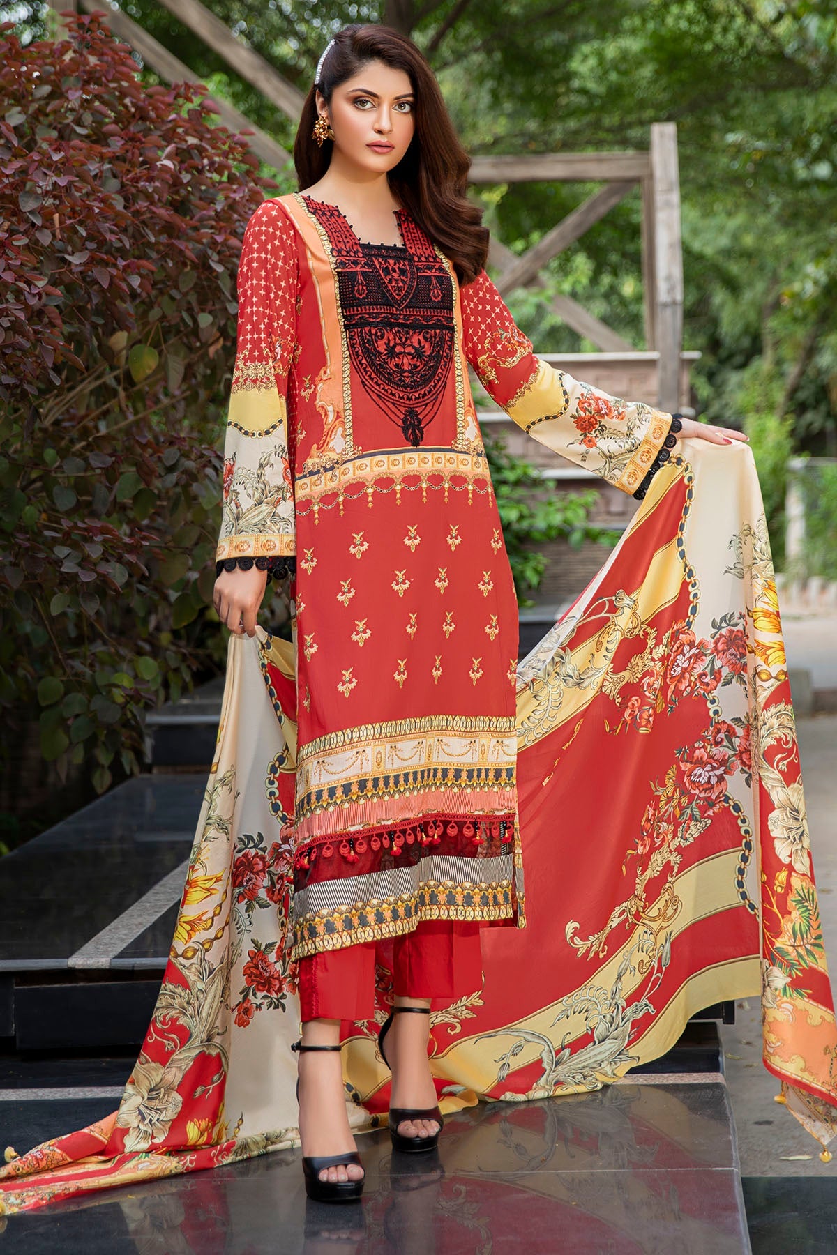 2561-RED DIGITAL PRINTED LAWN UNSTITCHED