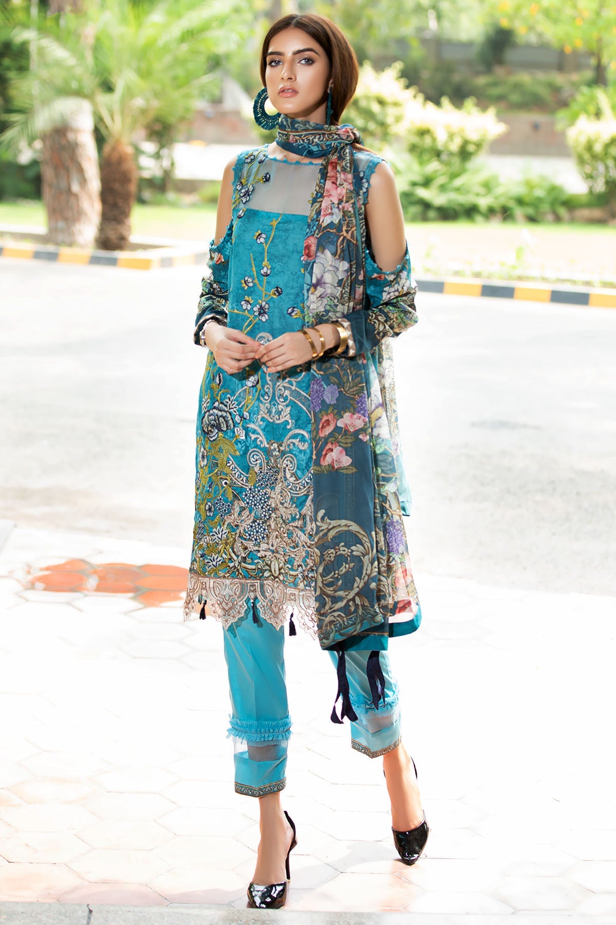 2598-BLUE-SAPPHIRE DIGITAL PRINTED LAWN UNSTITCHED