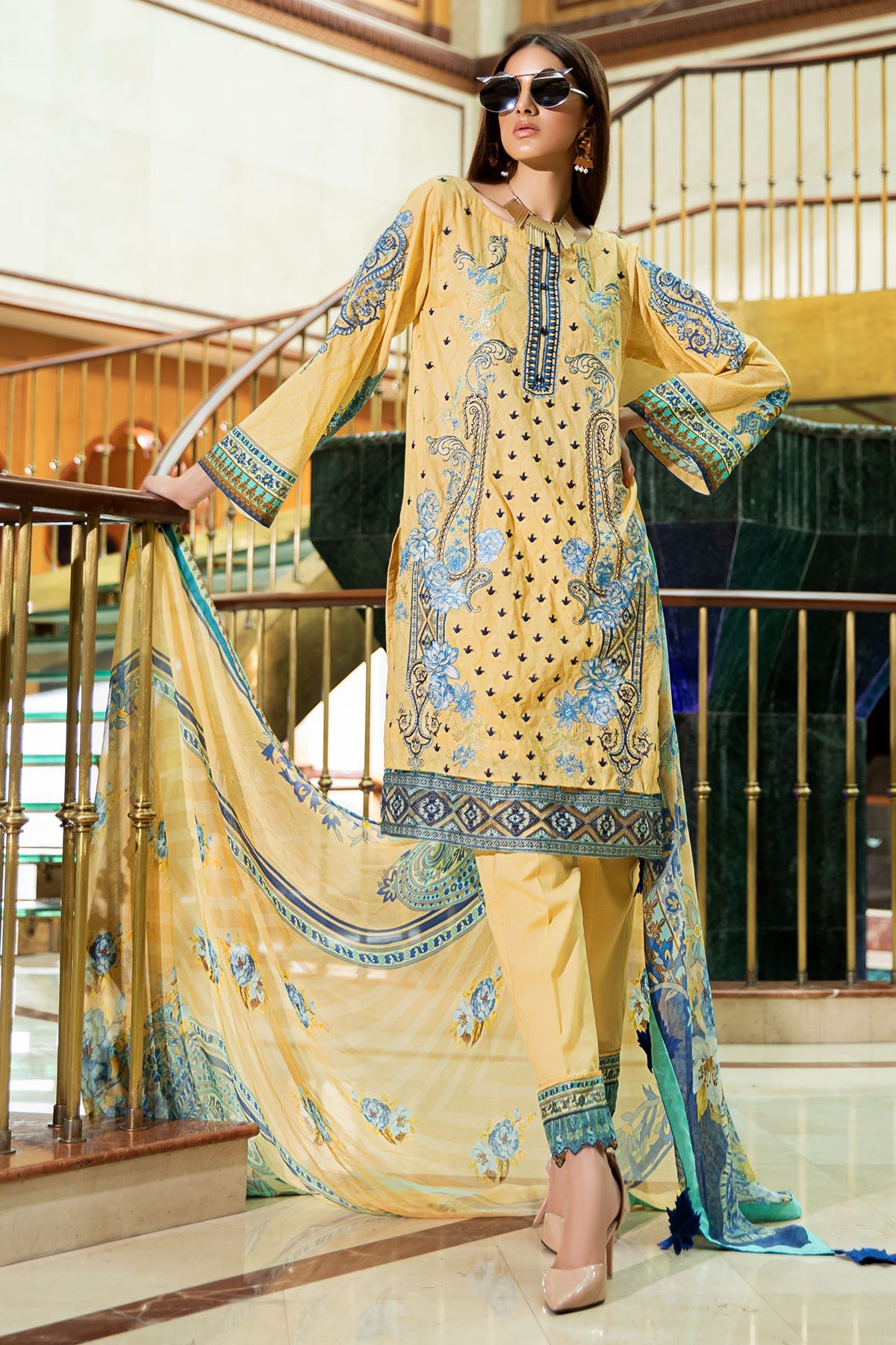 2604-PALE-GOLD DIGITAL PRINTED LAWN UNSTITCHED