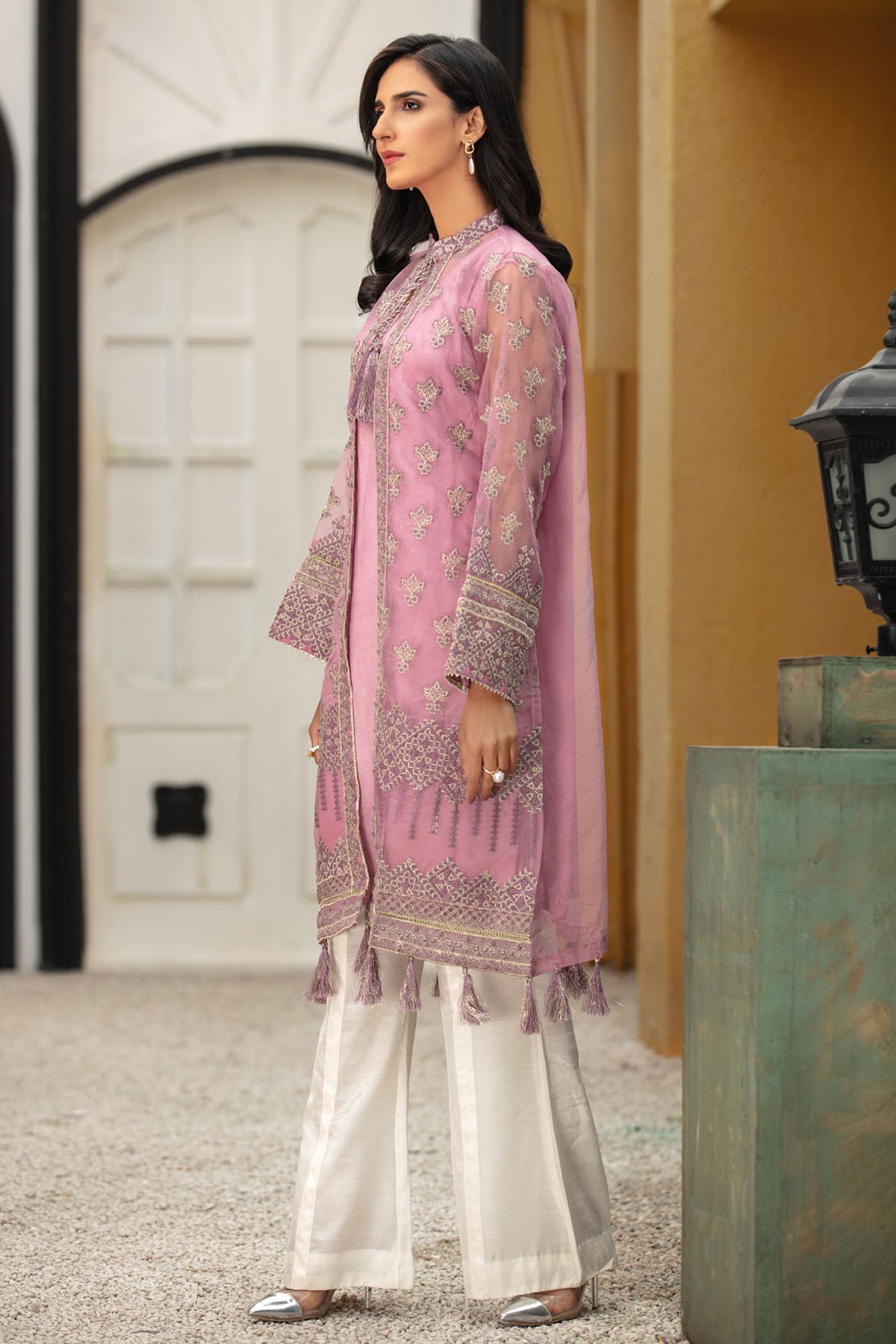 2684-DAREECHA-LYLIC EMBROIDERED ORGANZA STITCHED