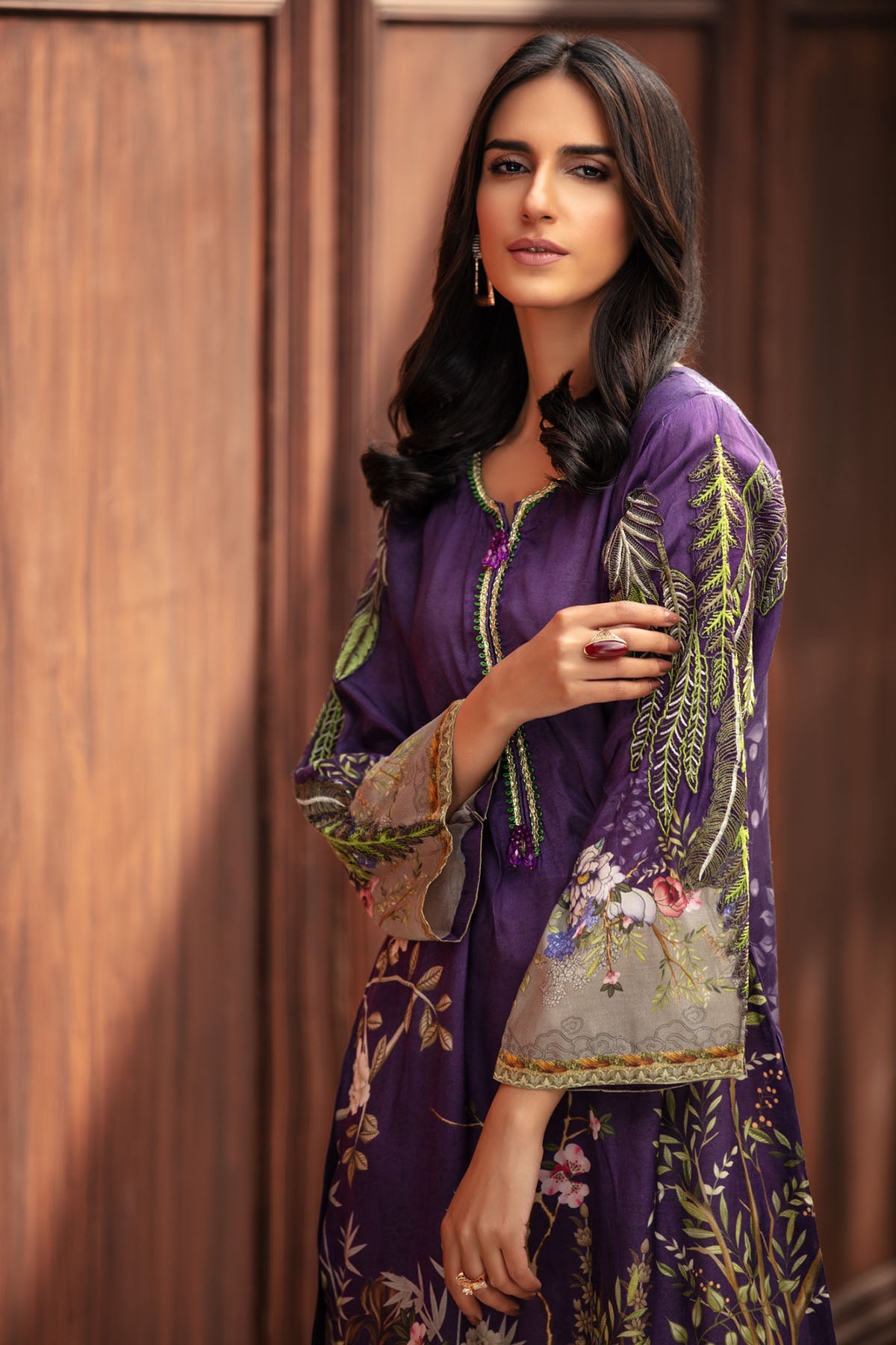 2692-MAGICAL-GARDEN DIGITAL PRINTED SILK STITCHED