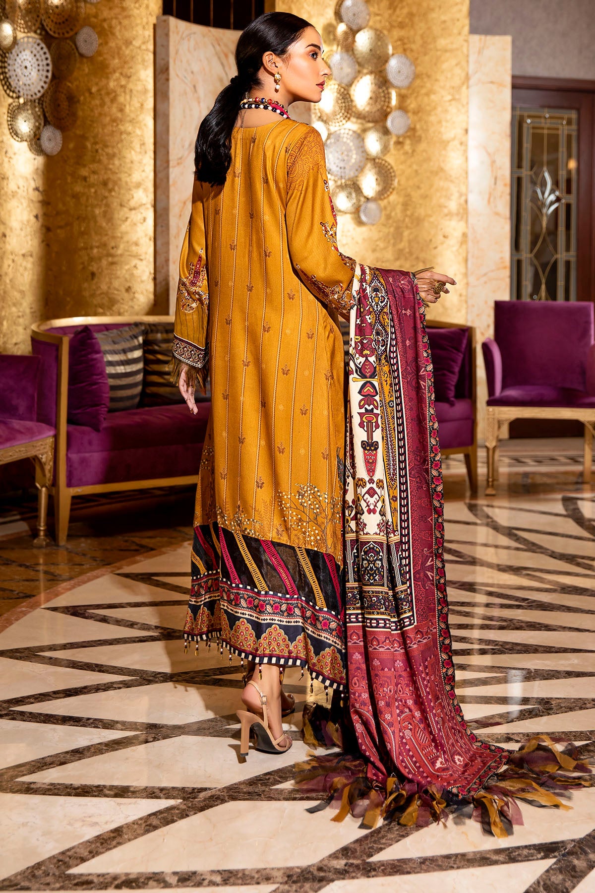 2723-SAFFRON DIGITAL PRINTED COTAIL UNSTITCHED