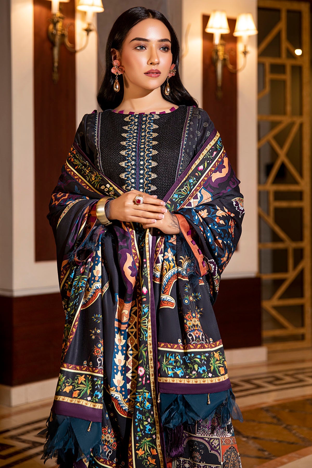 2724-CHARCOAL DIGITAL PRINTED COTAIL UNSTITCHED