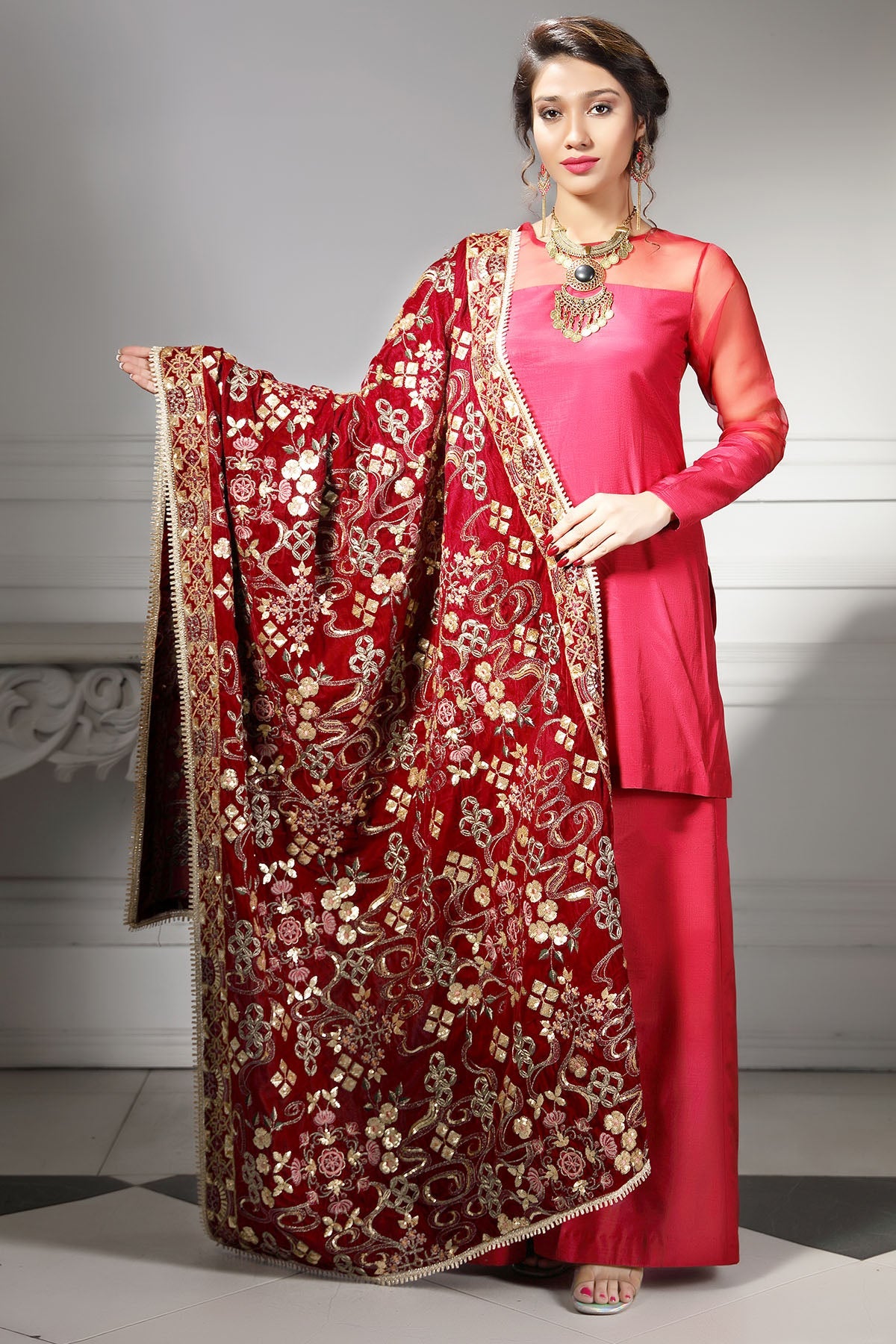 2752-MAH-E-ROOH EMBROIDERED VELVET SHAWL UNSTITCHED