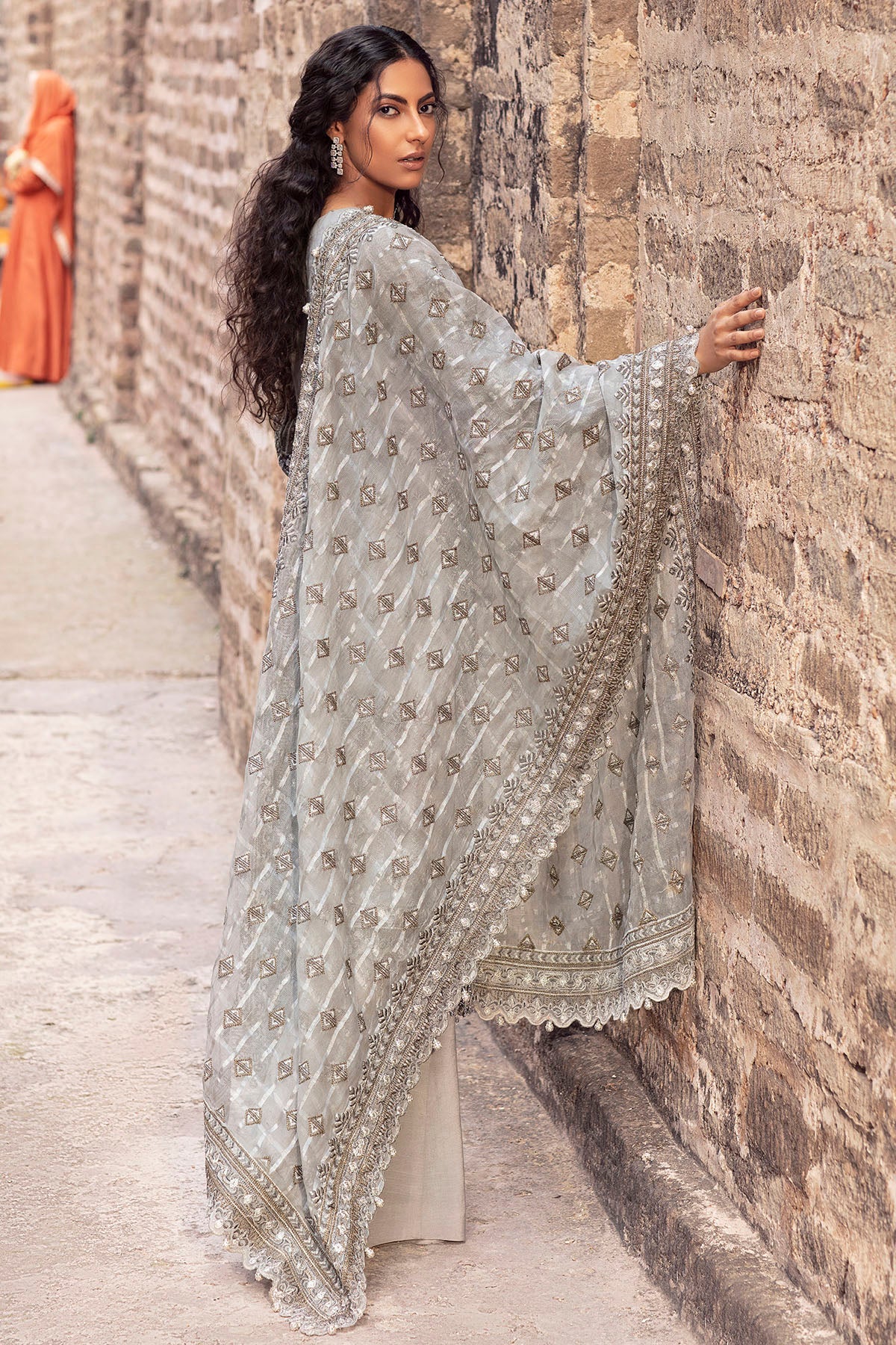 2767-ICE-BERG EMBROIDERED CRINKLE CHIFFON UNSTITCHED