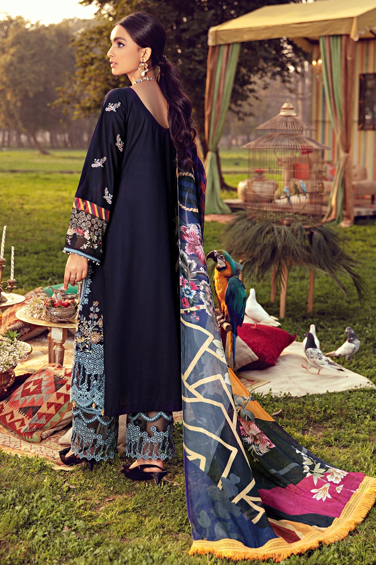 2794-FLEUR-DE-LIS EMBROIDERED LAWN UNSTITCHED
