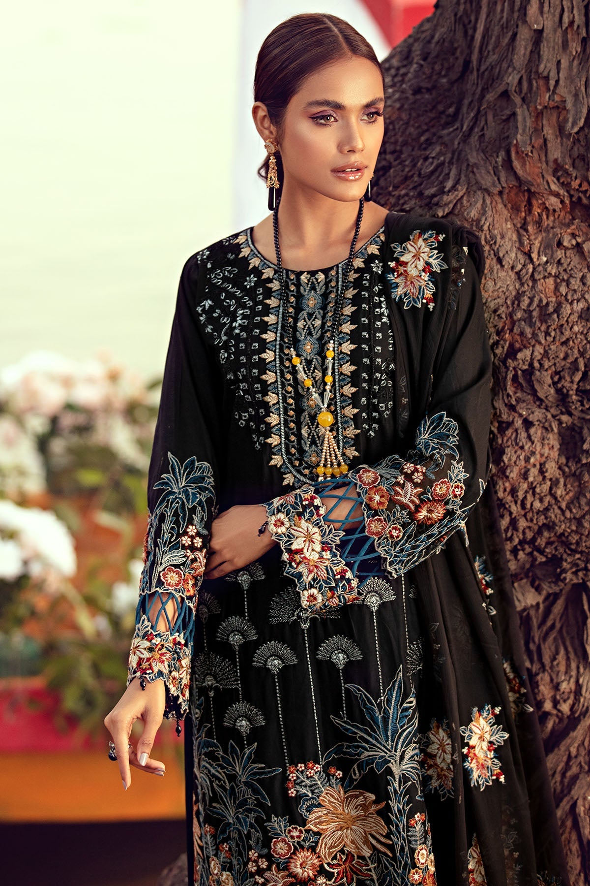 2804-TROPICAL-RAVEN EMBROIDERED LAWN UNSTITCHED