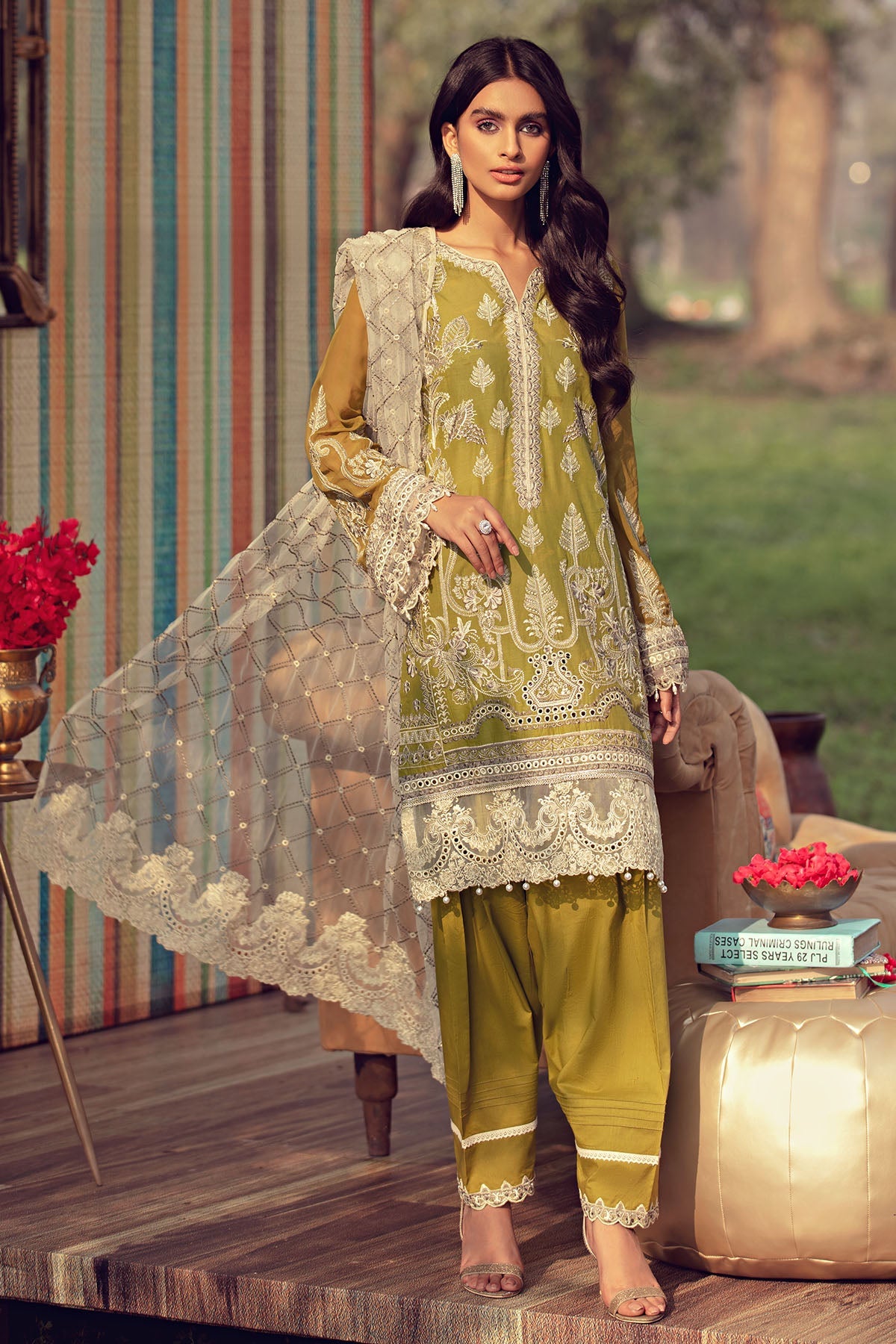 2805-GREEN-OLIVES EMBROIDERED LAWN UNSTITCHED