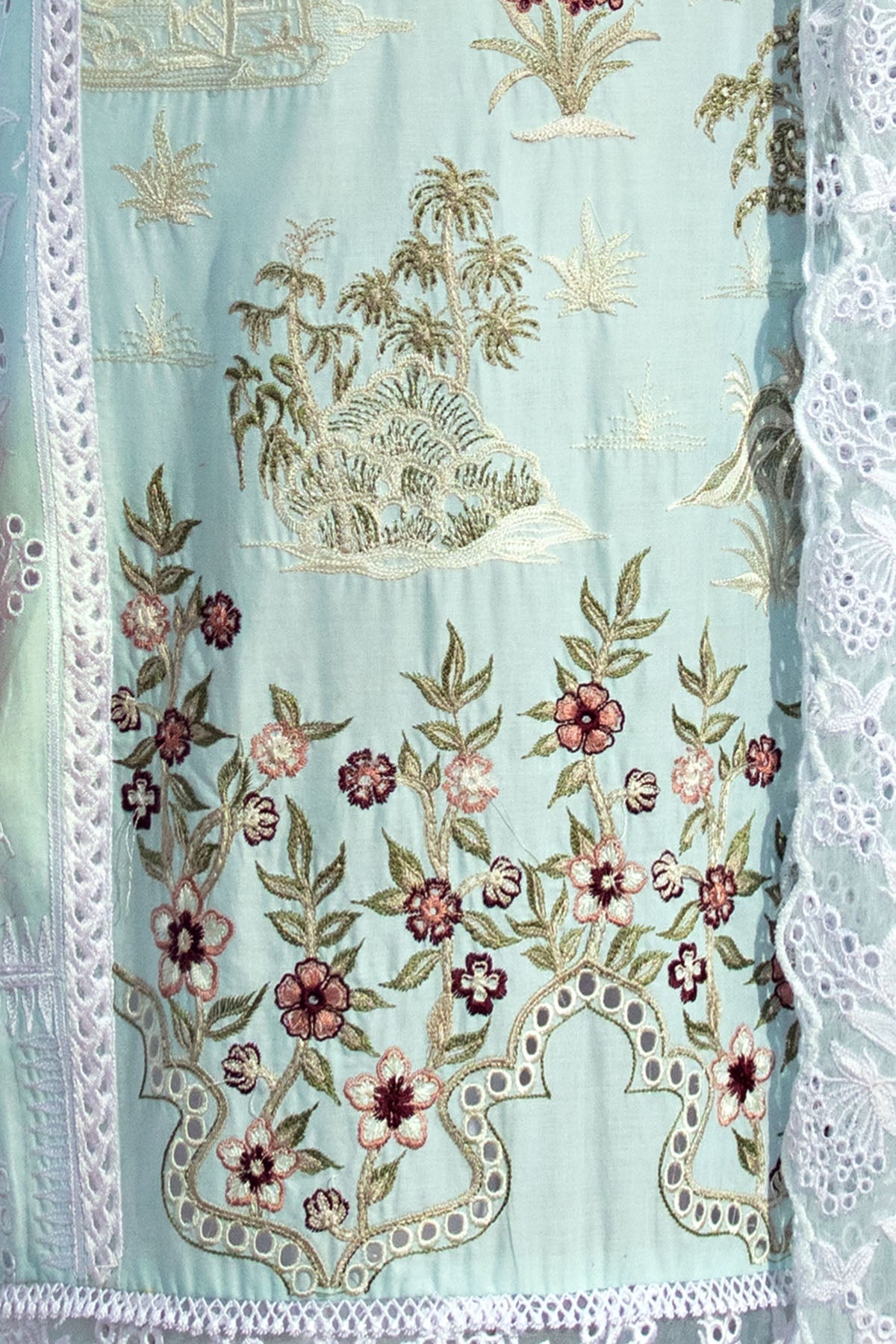 2811-SAPPHIRE EMBROIDERED LAWN STITCHED