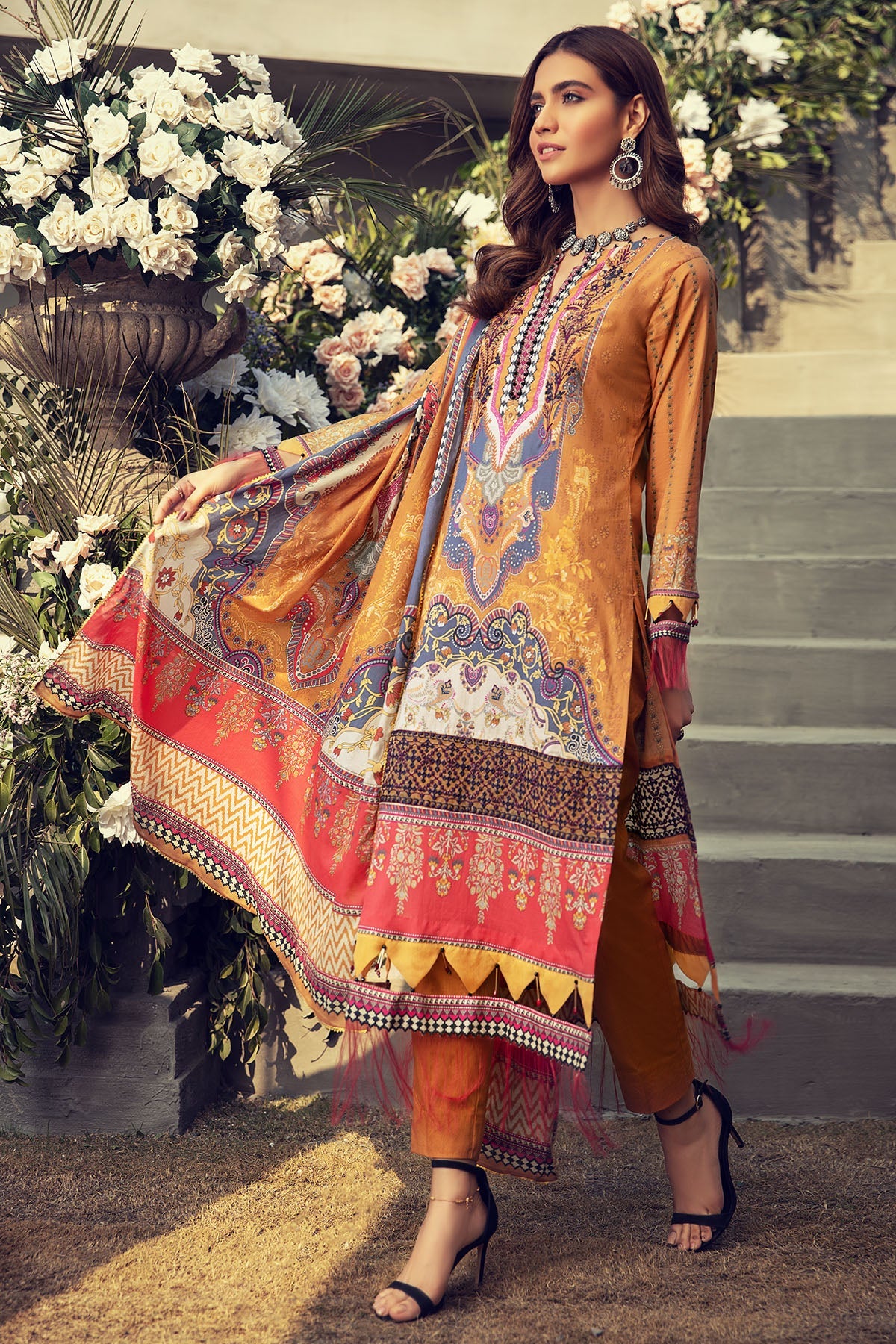2813-ETHNIC-PLAY DIGITAL PRINTED LAWN UNSTITCHED