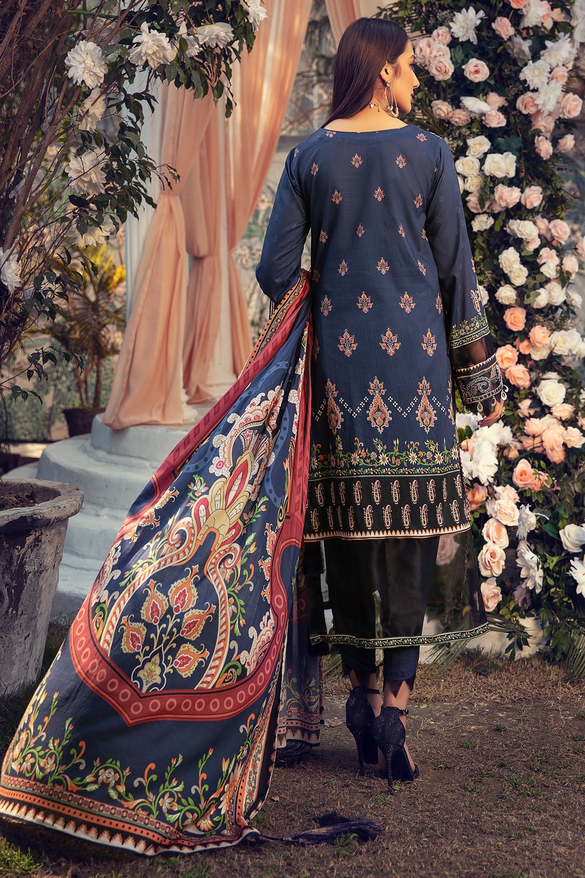 2816-RASPBERRY DIGITAL PRINTED LAWN UNSTITCHED