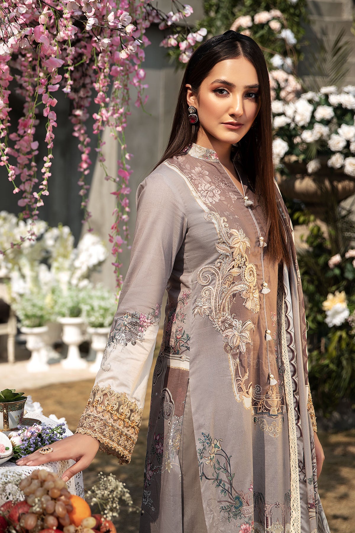 2819-BOTANICAL-GARDEN DIGITAL PRINTED LAWN UNSTITCHED