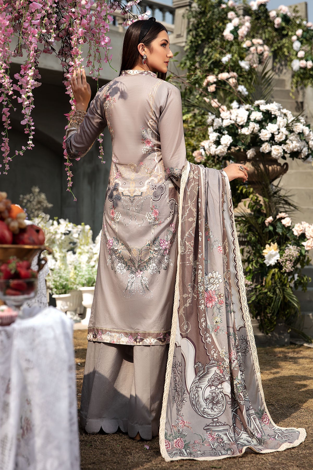 2819-BOTANICAL-GARDEN DIGITAL PRINTED LAWN UNSTITCHED