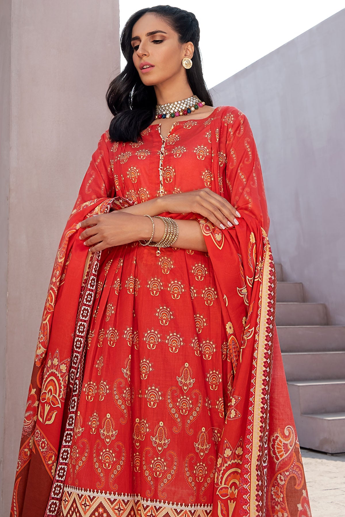 2835-PRINT-A DIGITAL PRINTED LAWN UNSTITCHED