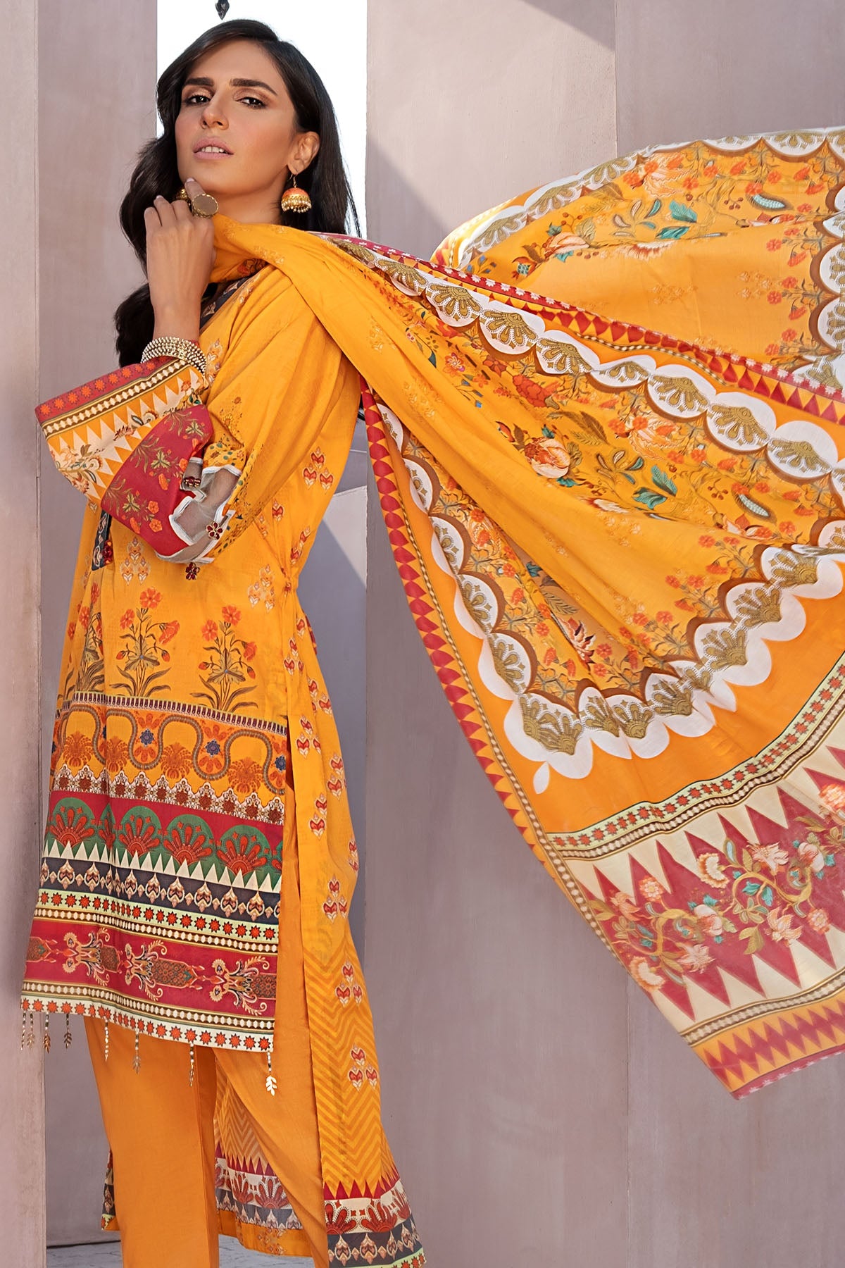 2839-PRINT-A DIGITAL PRINTED LAWN UNSTITCHED