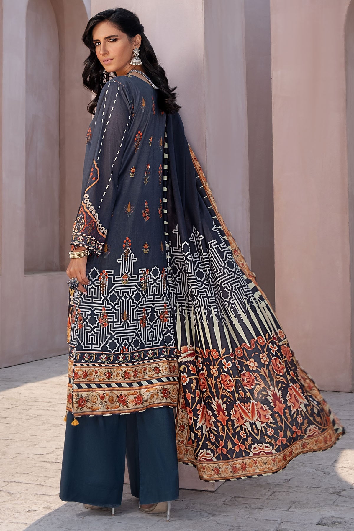 2842-PRINT-A DIGITAL PRINTED LAWN UNSTITCHED