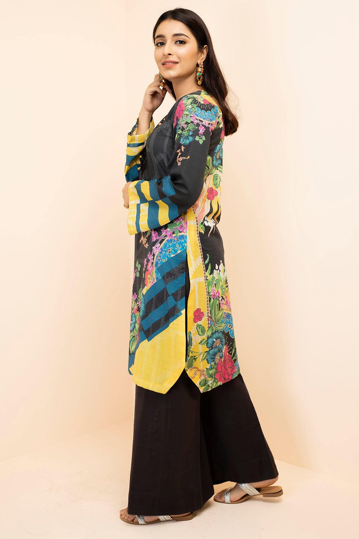 2847-MOON-LIGHT DIGITAL PRINTED LAWN STITCHED