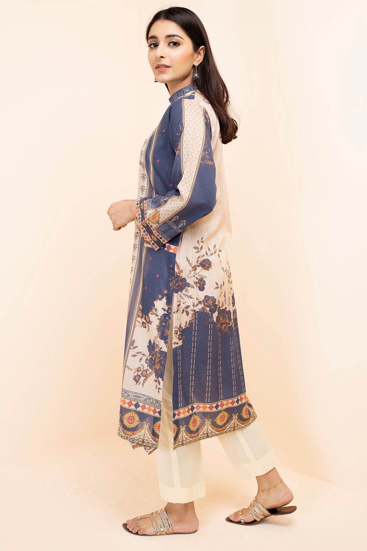 2857-BAIGE-BELLS DIGITAL PRINTED LAWN STITCHED