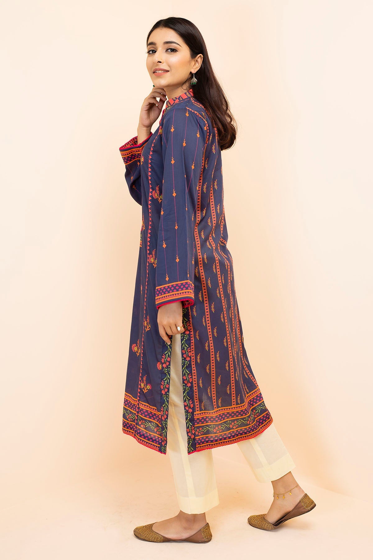 2867-CHARM-BLUE DIGITAL PRINTED LAWN STITCHED
