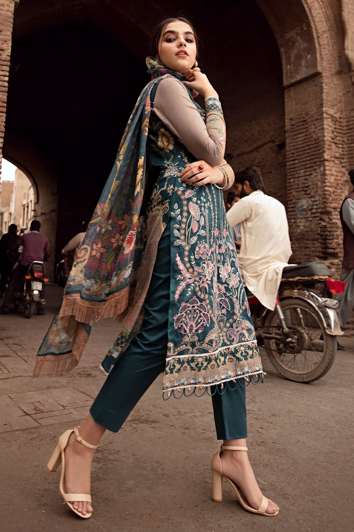 2877-FIONA DIGITAL PRINTED LAWN UNSTITCHED