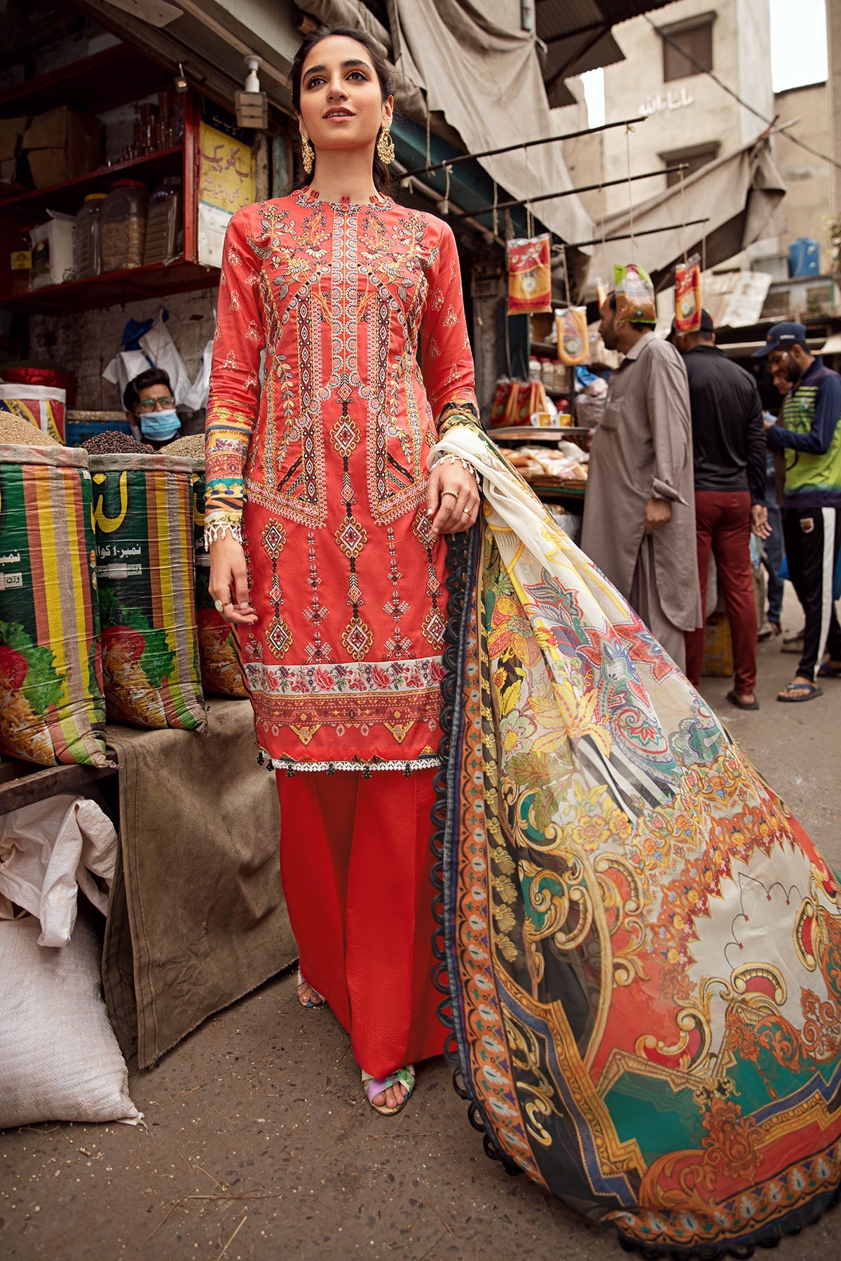 2878-ARUNA DIGITAL PRINTED LAWN UNSTITCHED