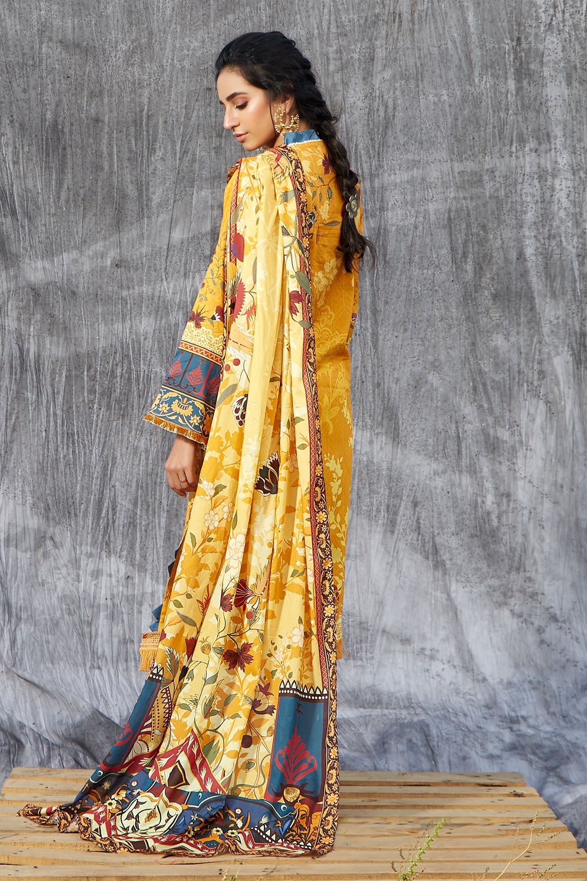 2885-PARADISE-SHINE DIGITAL PRINTED LAWN UNSTITCHED