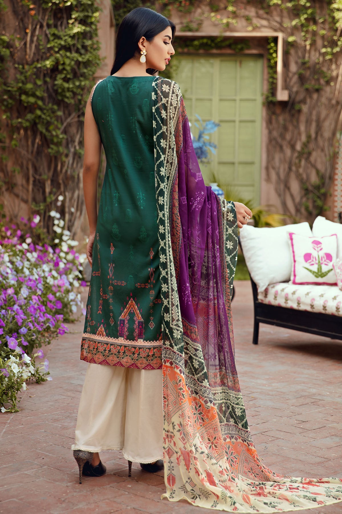2900-ARCADIA DIGITAL PRINTED LAWN UNSTITCHED