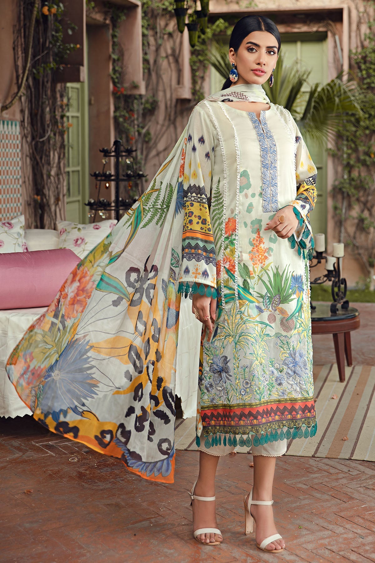 2901-LIME-MAHOUT DIGITAL PRINTED LAWN UNSTITCHED