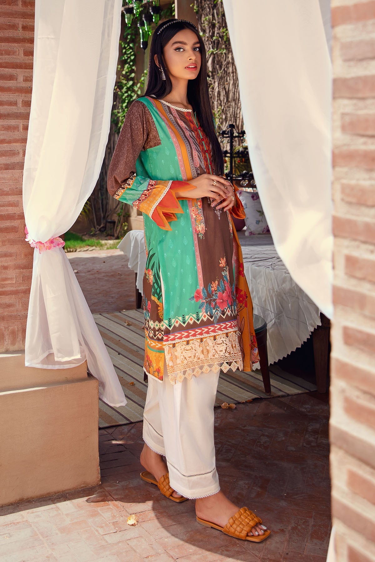 2906-JANGLE-CHINTS DIGITAL PRINTED LAWN UNSTITCHED