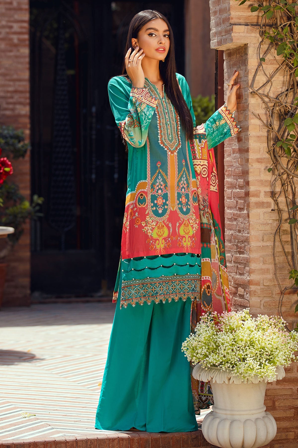 2907-GREEN-BLOOM DIGITAL PRINTED LAWN UNSTITCHED