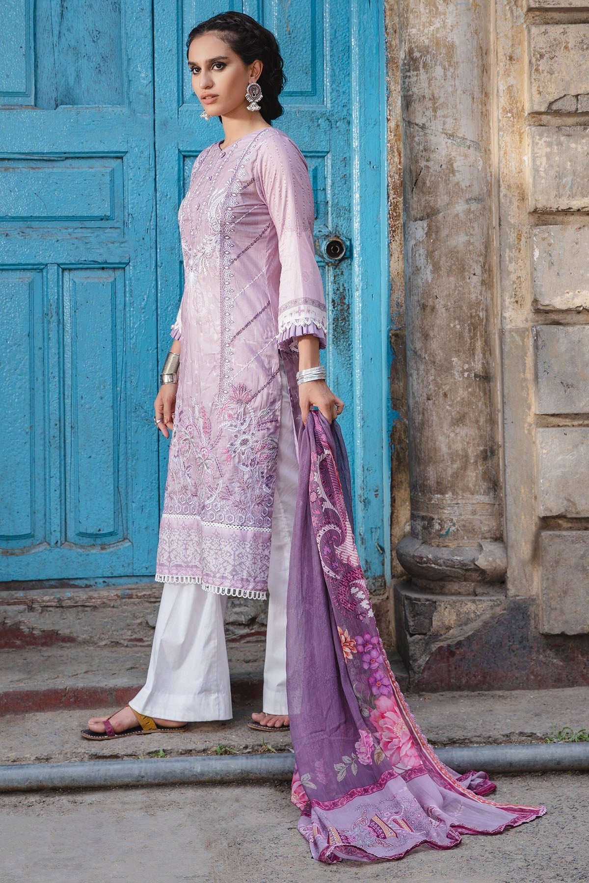 2930-LAWENDER-DUST DIGITAL PRINTED LAWN UNSTITCHED
