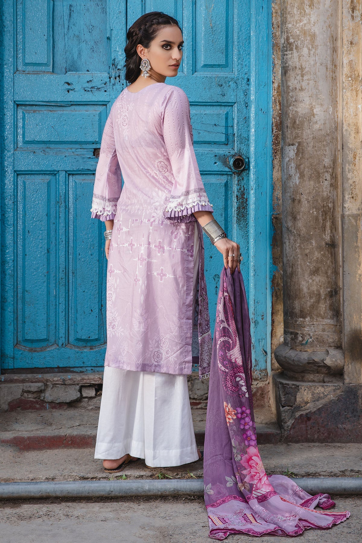 2930-LAWENDER-DUST DIGITAL PRINTED LAWN UNSTITCHED