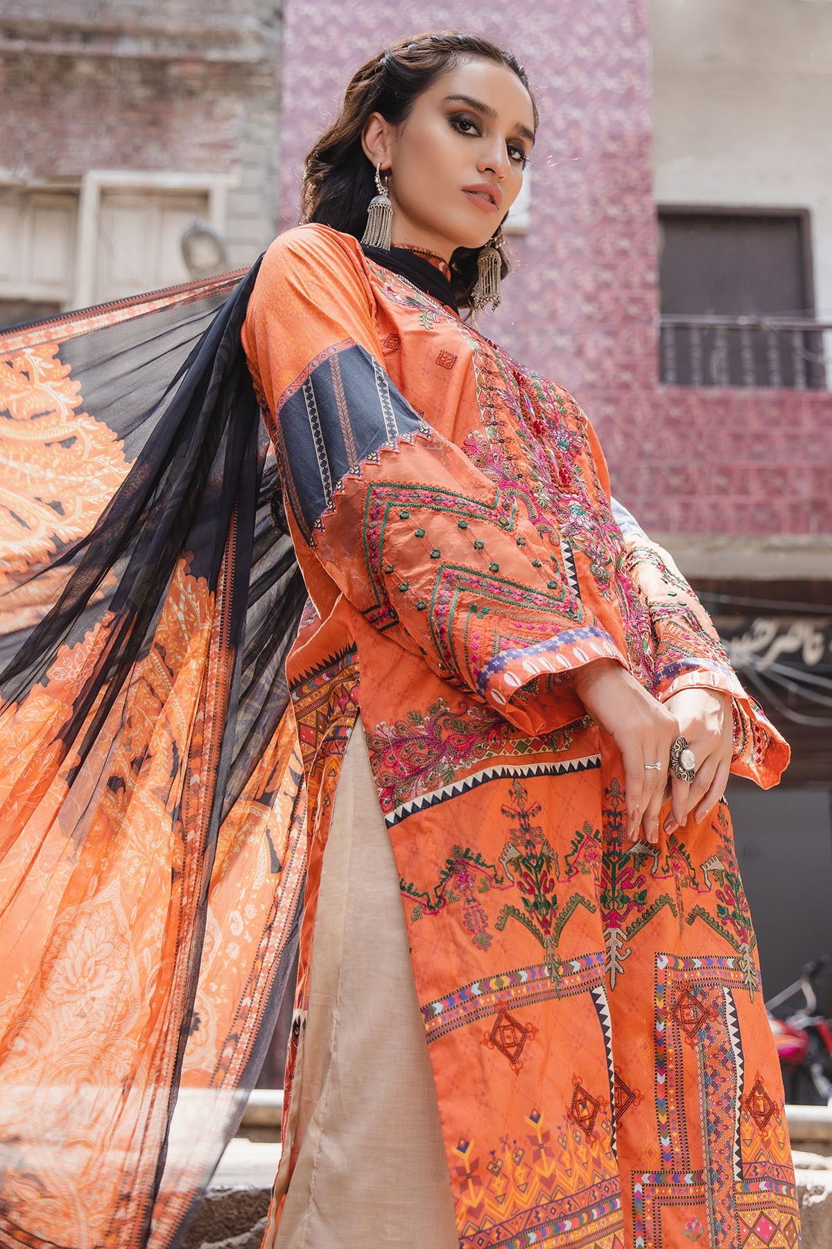 2933-SULPHAR-ROSE DIGITAL PRINTED LAWN UNSTITCHED