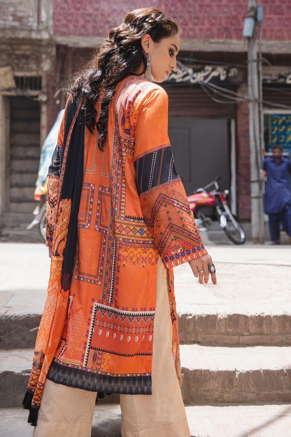 2933-SULPHAR-ROSE DIGITAL PRINTED LAWN UNSTITCHED