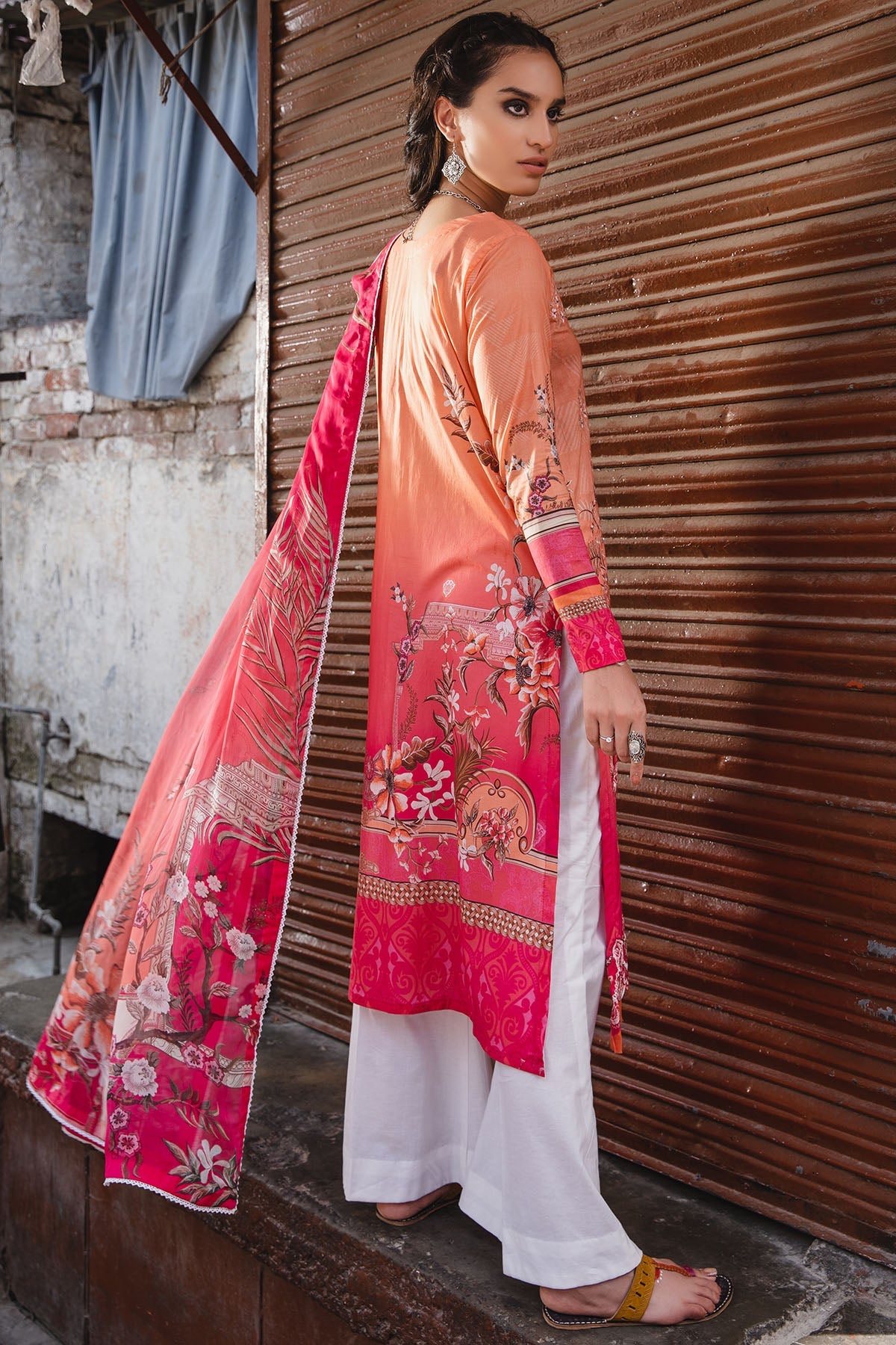 2934-BLOOMING-OMBRE DIGITAL PRINTED LAWN UNSTITCHED